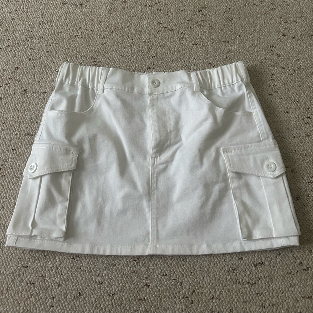 White cargo mini skirt